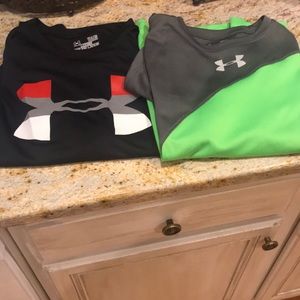 Two boys under armor loose fit shirts